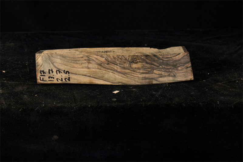 English Walnut Turning blank (#f17)